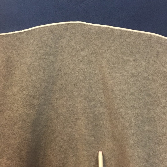 Men's GAP Cotton/Cashmere. Blue Sweater Sz. L - Picture 8 of 9